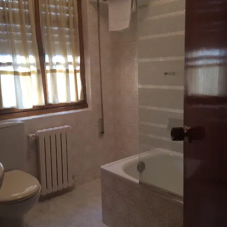 Hotel-apartamentos La Bilbaina Apartahotel Vegadeo