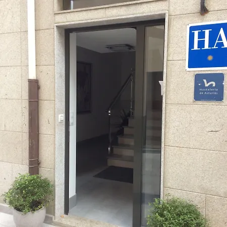 Hotel-apartamentos La Bilbaina Vegadeo