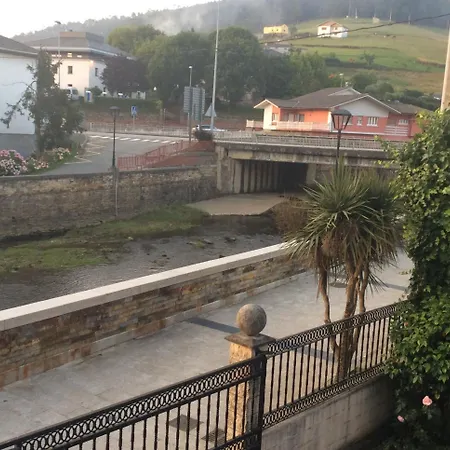 Hotel-apartamentos La Bilbaina Aparthotel 3*